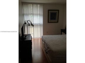 2501 Brickell Av 201, Miami FL 33129