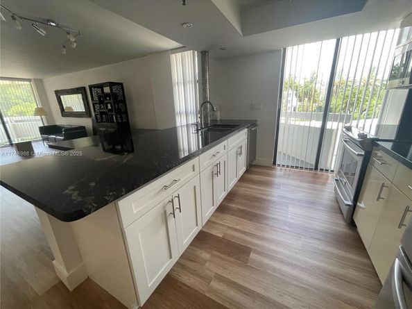 2501 Brickell Av 201, Miami FL 33129
