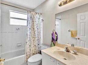 4939 SW 164th Ave, Miramar FL 33027