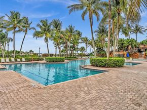 4939 SW 164th Ave, Miramar FL 33027