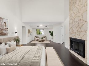 20205 W Oak Haven Cir, Miami FL 33179