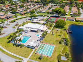1726 SW 20th Ter, Deerfield Beach FL 33442