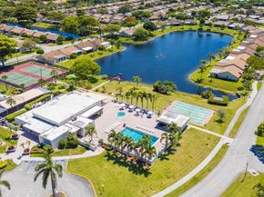 1726 SW 20th Ter, Deerfield Beach FL 33442