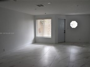 9763 NW 37th St, Sunrise FL 33351