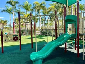 1462 Running Oak Ct, Royal Palm Beach FL 33411