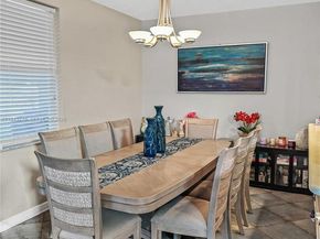 1462 Running Oak Ct, Royal Palm Beach FL 33411