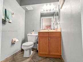 1462 Running Oak Ct, Royal Palm Beach FL 33411