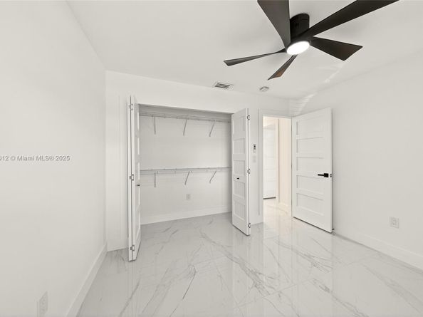 5913 SW 112th Ter, Cooper City FL 33330