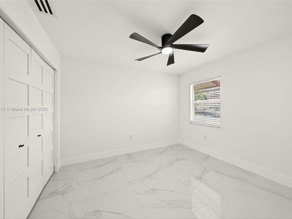 5913 SW 112th Ter, Cooper City FL 33330