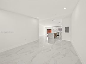 5913 SW 112th Ter, Cooper City FL 33330