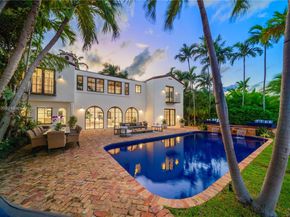 6065 Pine Tree Dr, Miami Beach FL 33140