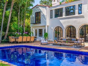 6065 Pine Tree Dr, Miami Beach FL 33140