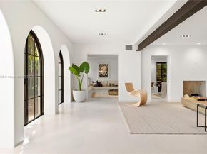 6065 Pine Tree Dr, Miami Beach FL 33140