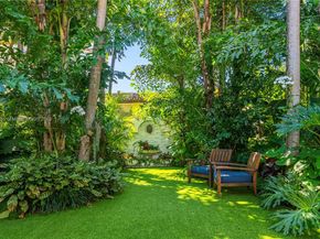 6065 Pine Tree Dr, Miami Beach FL 33140