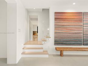 6065 Pine Tree Dr, Miami Beach FL 33140