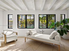 6065 Pine Tree Dr, Miami Beach FL 33140