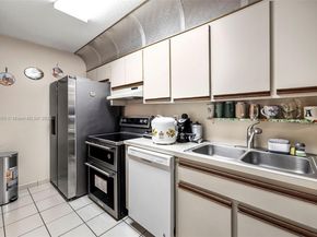 4191 W 10th Ave, Hialeah FL 33012