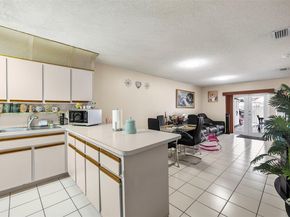 4191 W 10th Ave, Hialeah FL 33012