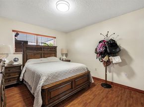 4191 W 10th Ave, Hialeah FL 33012