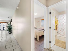 4191 W 10th Ave, Hialeah FL 33012