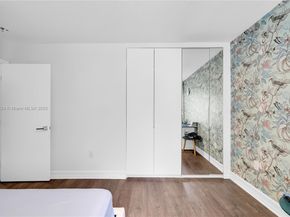 3015 NE 208th St, Aventura FL 33180