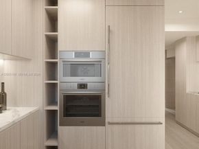 250 Collins Ave 107/108, Miami Beach FL 33139