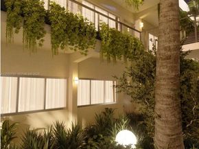 250 Collins Ave 107/108, Miami Beach FL 33139