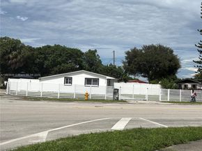 3361 NW 207th St, Miami Gardens FL 33056