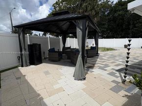 3361 NW 207th St, Miami Gardens FL 33056