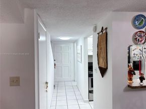 260 NW 107th Ave 222, Miami FL 33172