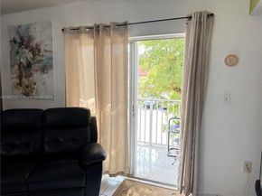 260 NW 107th Ave 222, Miami FL 33172
