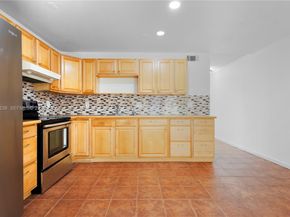 5216 NE 6th Ave B3, Oakland Park FL 33334