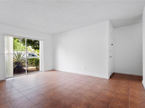 5216 NE 6th Ave B3, Oakland Park FL 33334