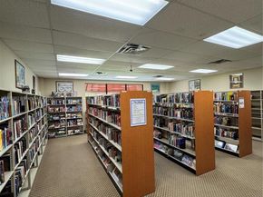 9823 S Hollybrook Lake Dr 105, Pembroke Pines FL 33025