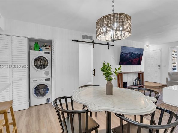 10080 SW 77th Ct, Miami FL 33156