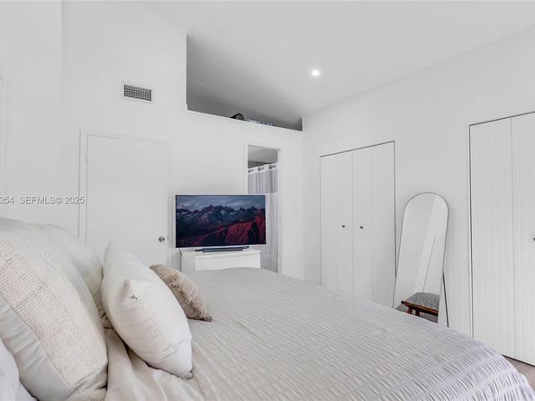 10080 SW 77th Ct, Miami FL 33156