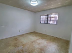 4756 SW 7th St, Miami FL 33134