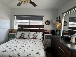 991 E 47th St, Hialeah FL 33013