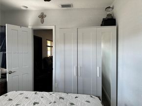 991 E 47th St, Hialeah FL 33013