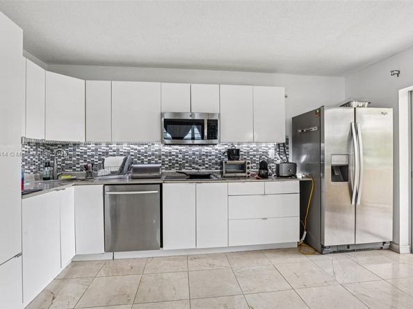 4011 N Meridian Ave 21, Miami Beach FL 33140