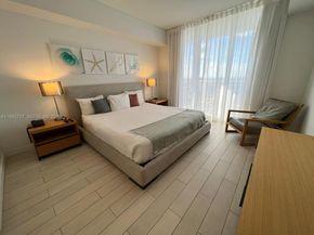 2602 E Hallandale Beach Blvd R2810, Hallandale Beach FL 33009