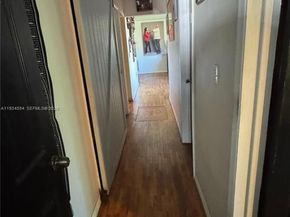 630 NE 165th St, Miami FL 33162