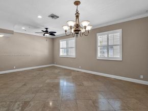 2891 S Greenleaf Cir, Boynton Beach FL 33426
