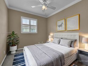 2891 S Greenleaf Cir, Boynton Beach FL 33426