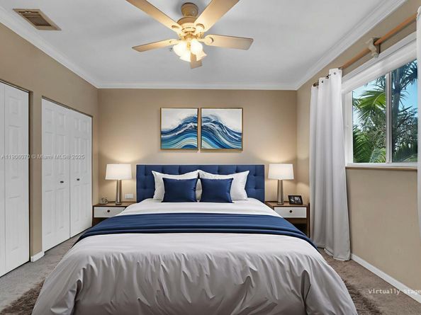 2891 S Greenleaf Cir, Boynton Beach FL 33426