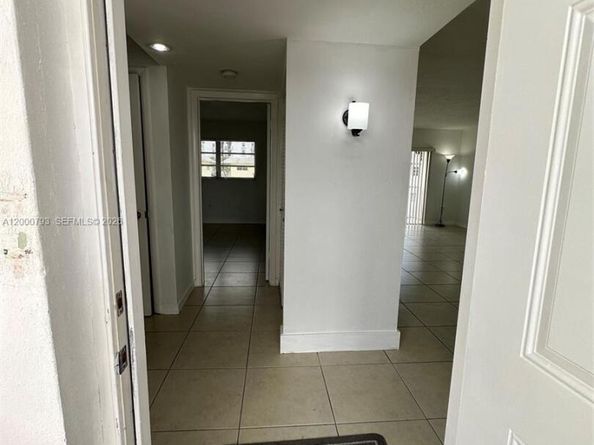 7340 SW 82nd St C203, Miami FL 33143