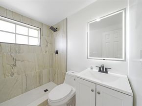 2649 Key Largo Ln, Fort Lauderdale FL 33312