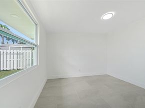 2649 Key Largo Ln, Fort Lauderdale FL 33312
