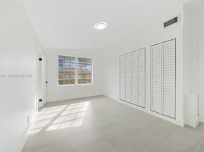2649 Key Largo Ln, Fort Lauderdale FL 33312