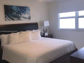 2080 S Ocean Dr 1507, Hallandale Beach FL 33009